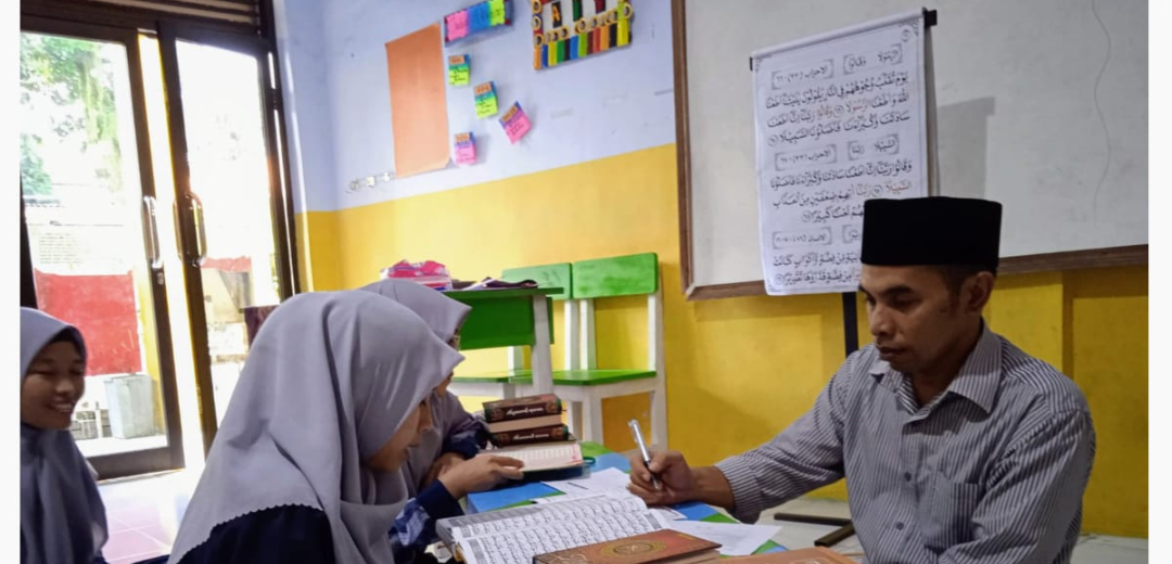 Read more about the article Kuatkan Kualitas Bacaan Al-Qur’an, Dewan Guru SDS Islam Ulul Albab Ikuti Diklat Standarisasi Guru Al-Qur’an Metode Tilawati