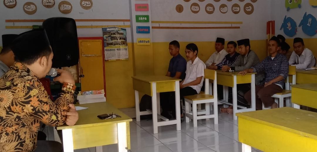 Read more about the article Persiapan Akreditasi, SDS Islam Ulul Albab Datangkan Asesor BAN S/M