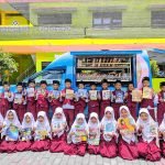 Perkuat Literasi Baca Buku, SDS Islam Ulul Albab Terima Kunjungan Perpustakaan Keliling Dari Dinas Perpustakaan Jember