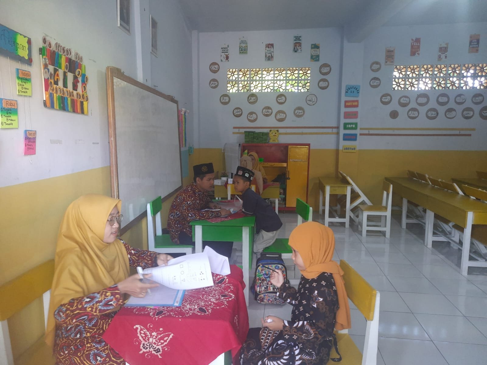 You are currently viewing Heterogenitas Calon Peserta Didik Baru, SDS Islam Ulul Albab Petakan Kemampuan Melalui Tes PPDB Menuju Program Akselerasi Calistung