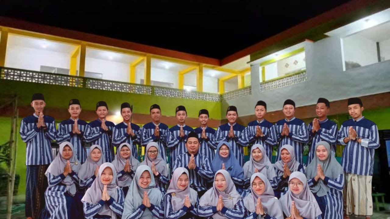 You are currently viewing Berkah Ramadhan, YPI Ulul Albab Adakan Khatmil Al-Qur’an Dan Buka Bersama