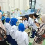 Pembelajaran Nyata di Dunia Medis: SDS Islam Ulul Albab Kunjungi RSGM Universitas Jember