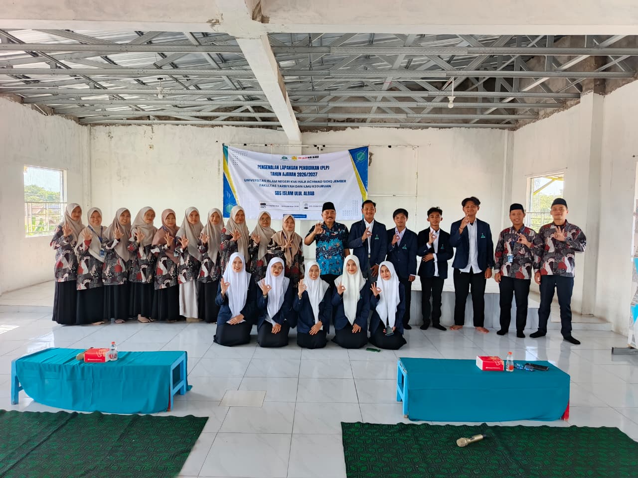 Read more about the article Sinergi Membangun Generasi: SD Islam Ulul Albab Adakan Serah Terima Mahasiswa PLP UIN KHAS Jember
